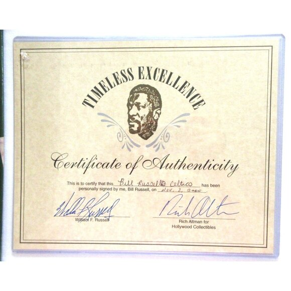 Boston Celtics Encyclopedia Book And COA Signed By Bill Russell Hardcover - Picture 3 of 11